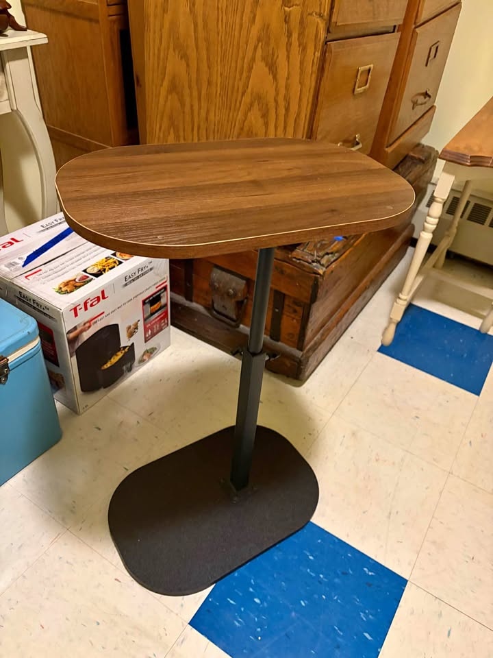Adjustable height side table