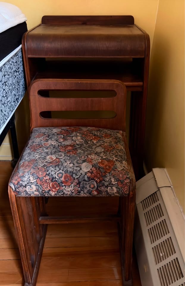 Vintage Wooden Child’s Desk and matching chair - photo 3