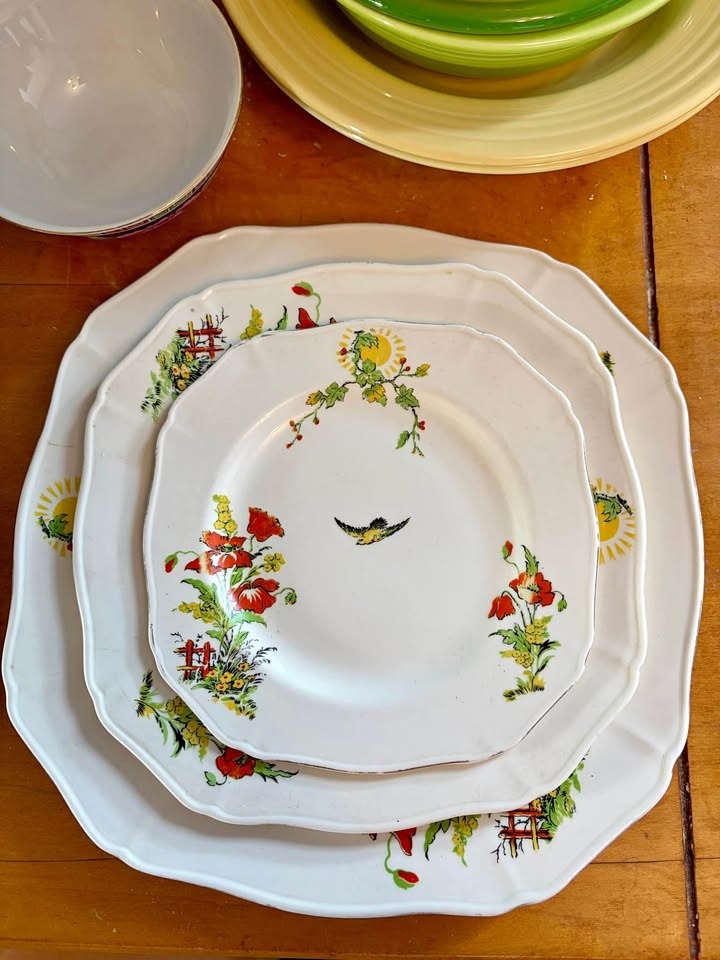 Alfred Meakin Derek Plates 1930s