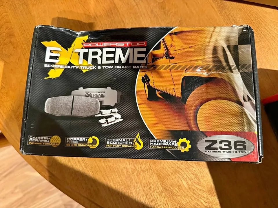 “Extreme” break pads for Ford Expedition / Lincoln