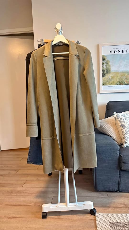Zara overcoat size XSMALL