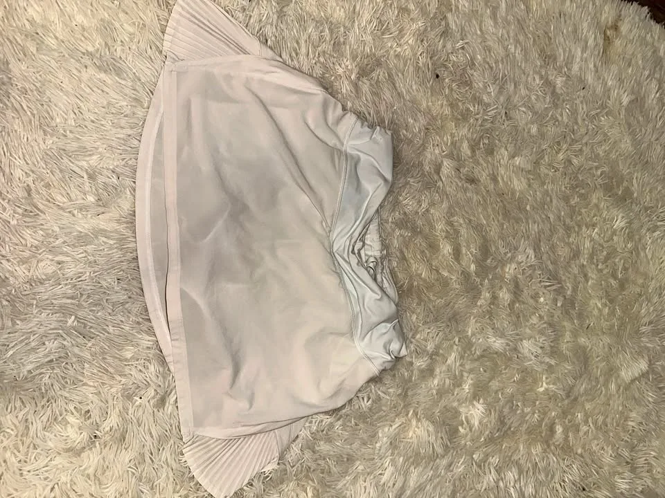 Black and white lululemon skorts