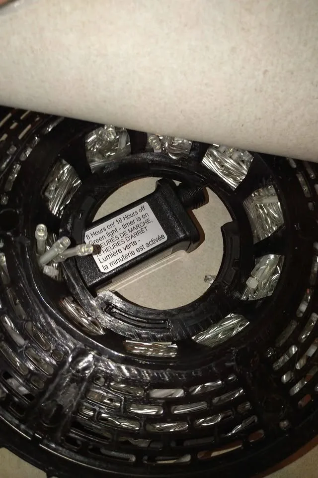 Twinkling Icicle lights with timer, 19'/240 lights - new image indicator(4)