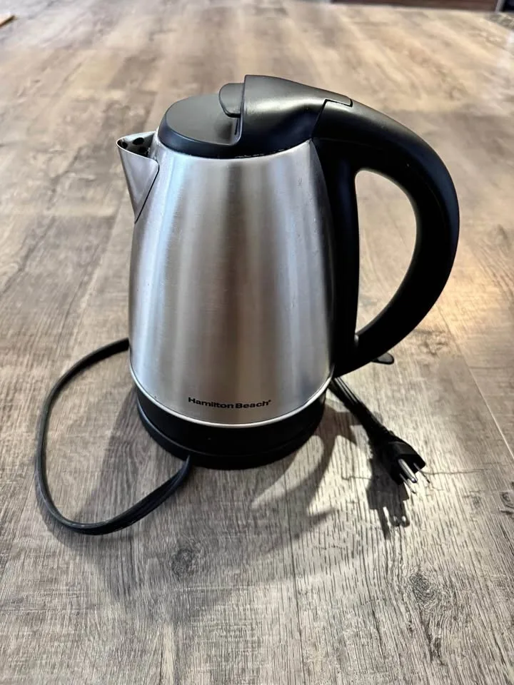 Hamilton Beach Kettle - 1.7L Stainless Steel