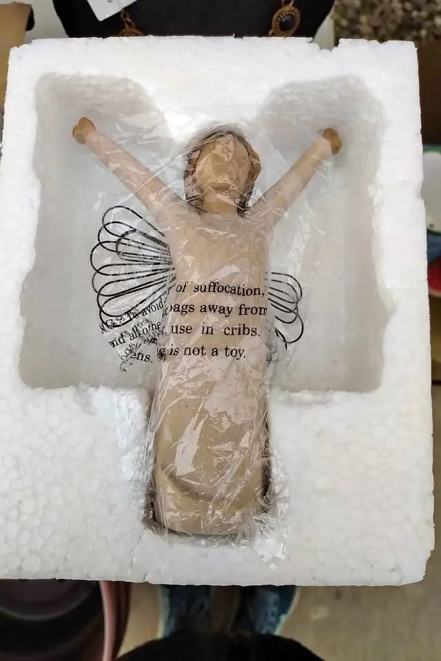 Willow Tree Courage angel figurine