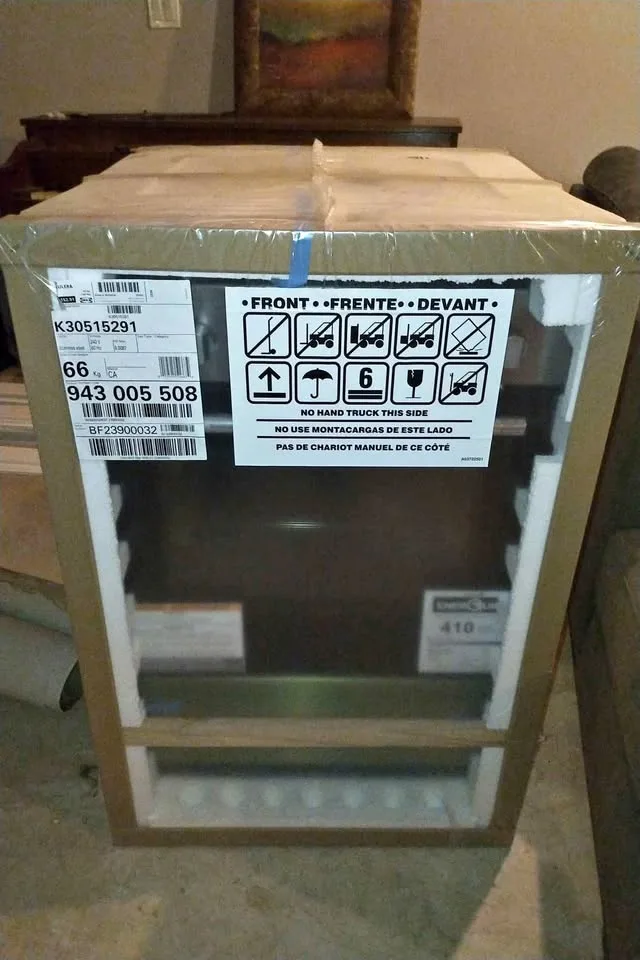 Brand New 24" Ikea glass top slide in stove - new in box
