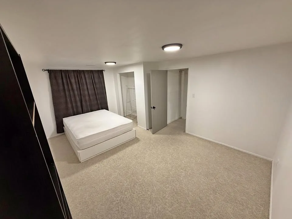 Millwoods Private Room For Rent