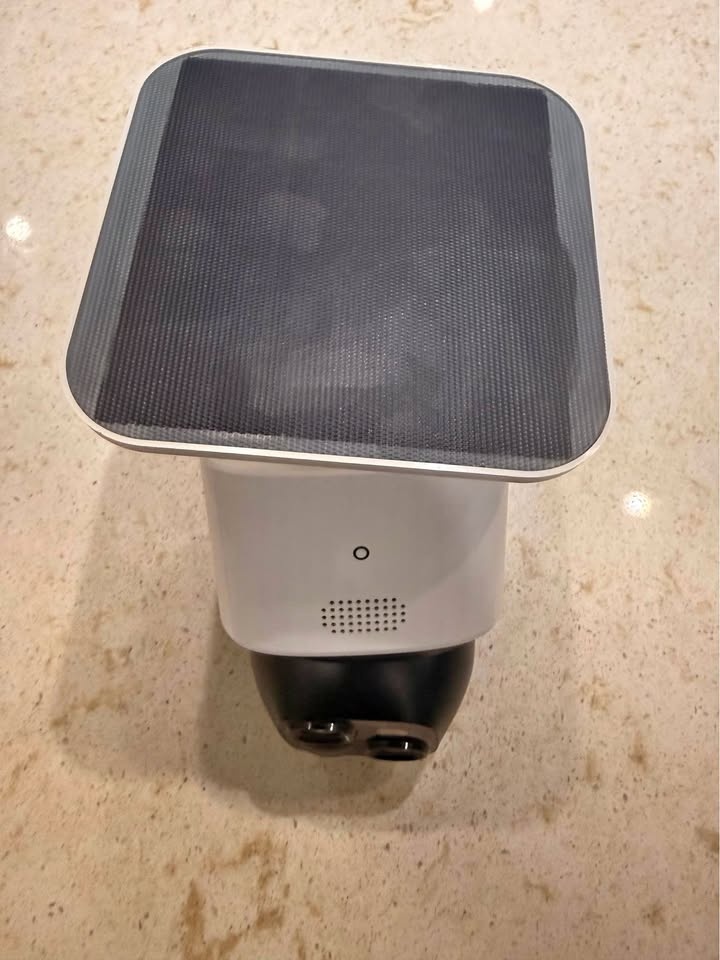 Eufy Solocam S340 used