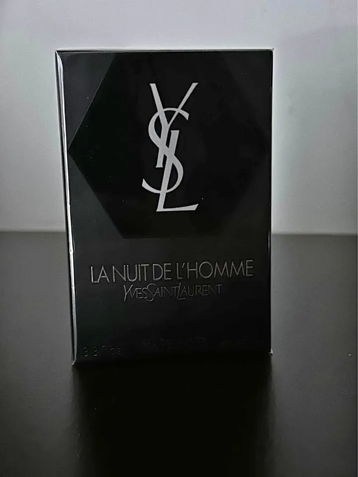 LA NUIT DE L'HOMME EAU DE TOILETTE - 1 LEFT