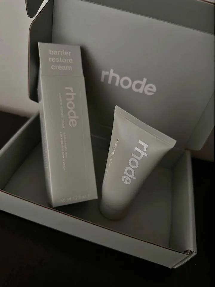 Rhode Barrier Restore Cream
