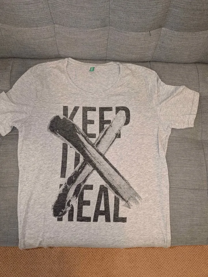 Keep It Real t-shirt by United Colors of Benetton (Italy) image indicator(2)