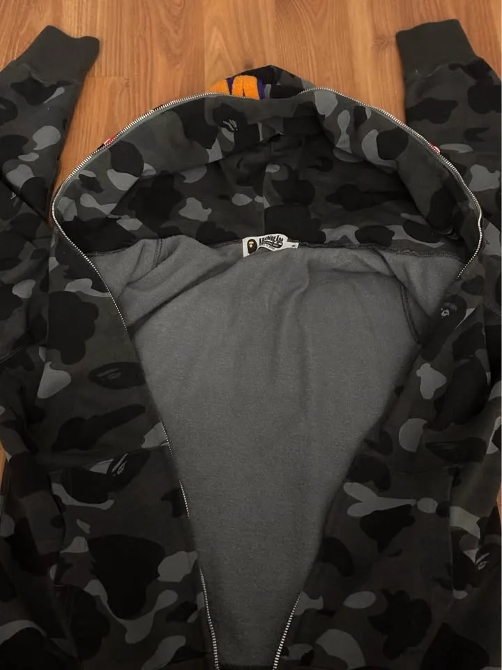 Grey bape hoodie image indicator(5)