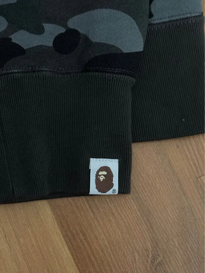 Grey bape hoodie image indicator(7)