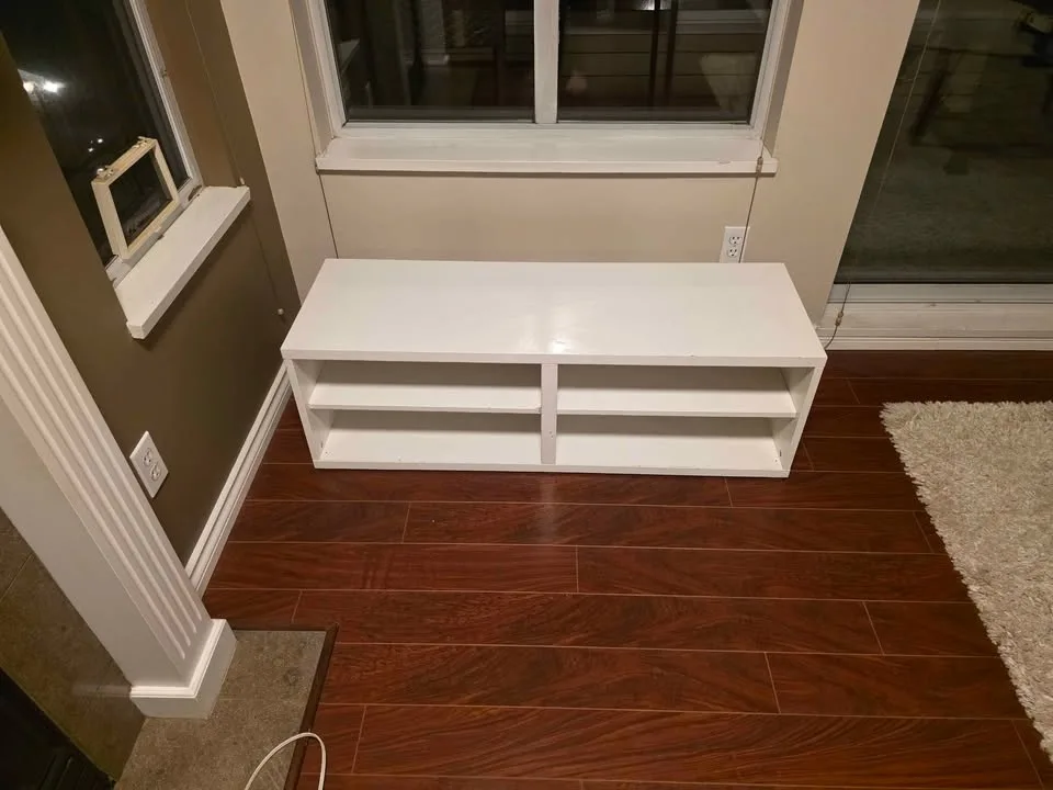 Tv stand image indicator(2)