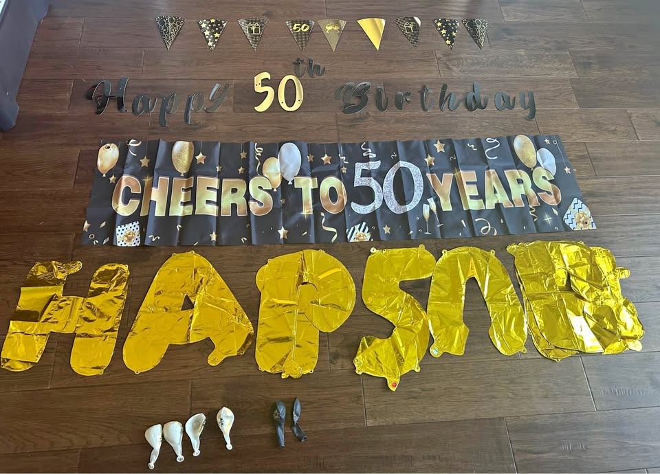 50th Birthday Decorations Set – Black & Gold Party Decor Bundle