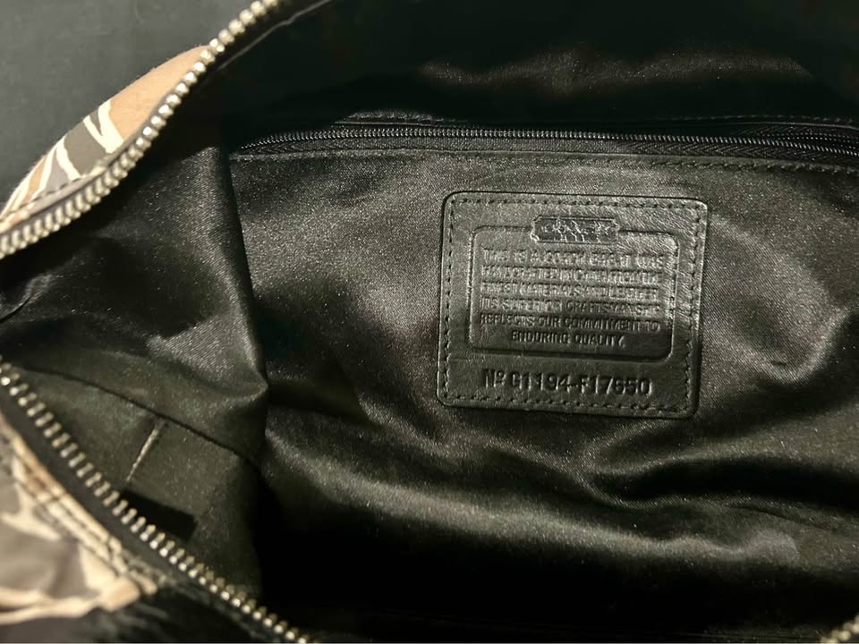 EUC Coach Ashley Silk Convertible Handbag - photo 4