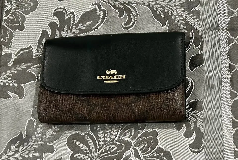 EUC Coach Mini Sierra Satchel & Wallet image indicator(6)