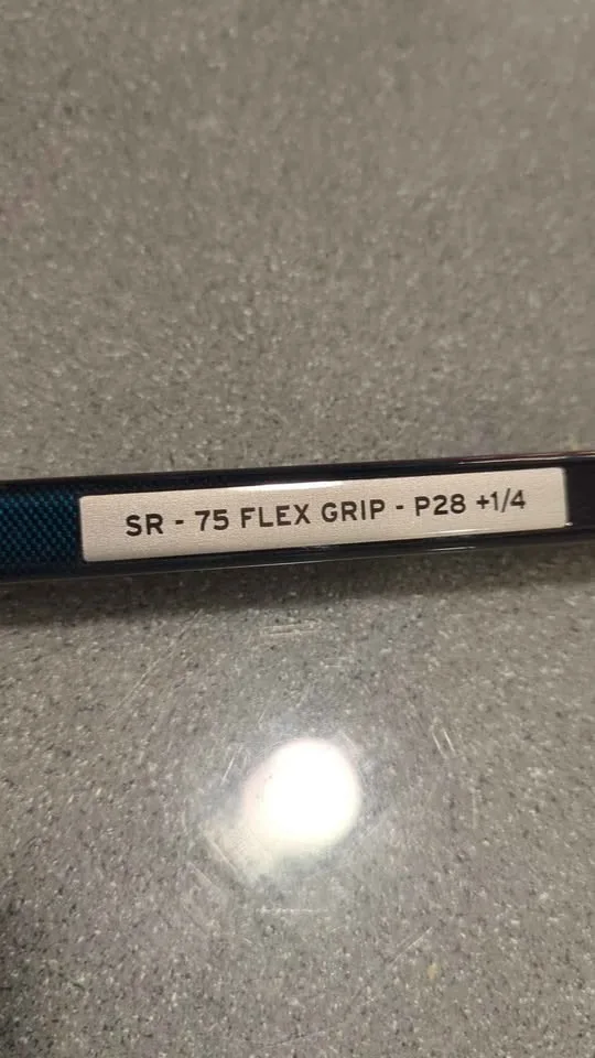 CCM VISION P28M 75 flex righty image indicator(3)