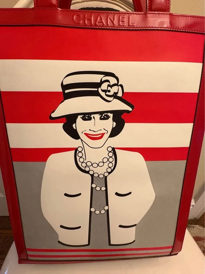 Chanel Coco Mark Madmoiselle Matalese Tote image indicator(5)