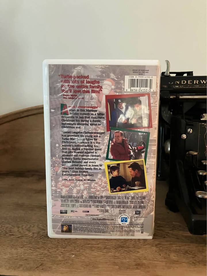 Disney Jingle All The Way VHS - photo 2
