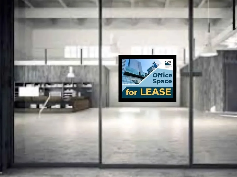 Wall Mount Sign Holder 8.5 x 11 - silver 10 pack image indicator(7)