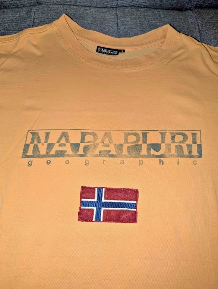 Napapijri Norway t-shirt (Italian brand)