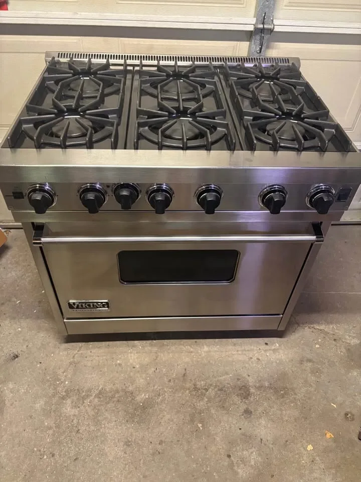 Viking 36” VGIC365-6BSS Natural Gas Range image indicator(2)