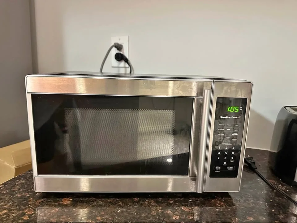 Hamilton Beach Microwave