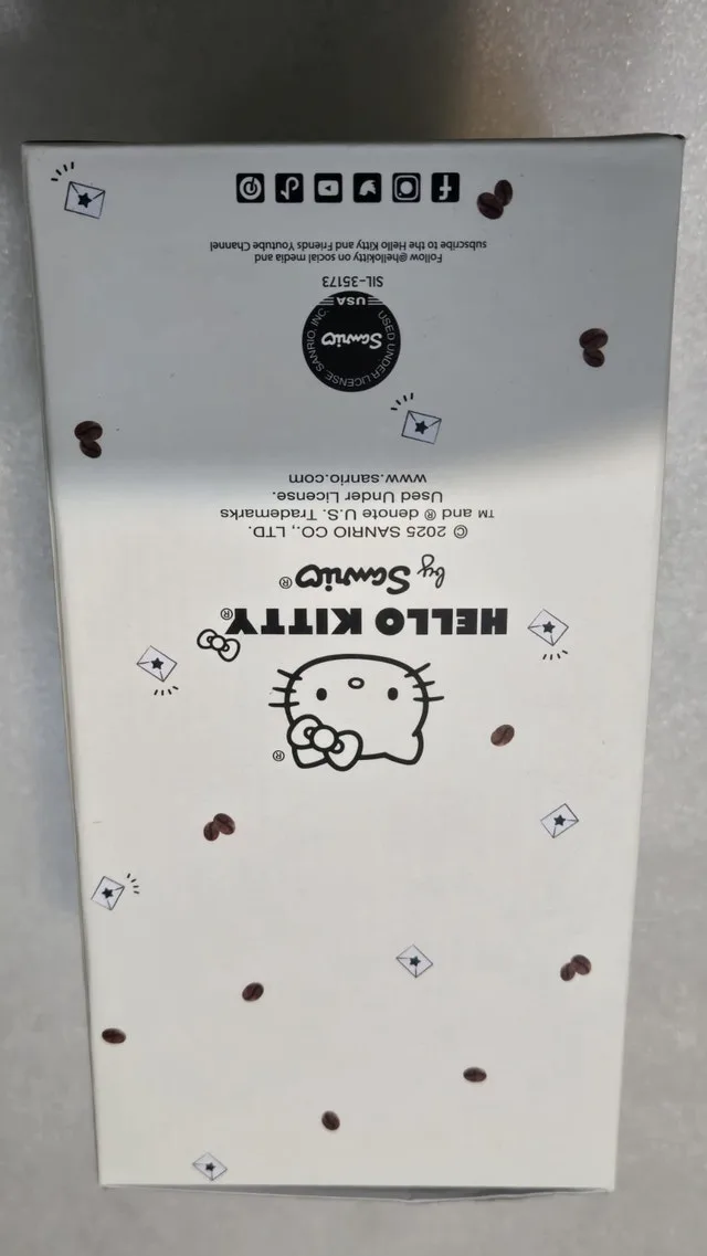 Starbucks and Hello Kitty: Boxed plush image indicator(4)