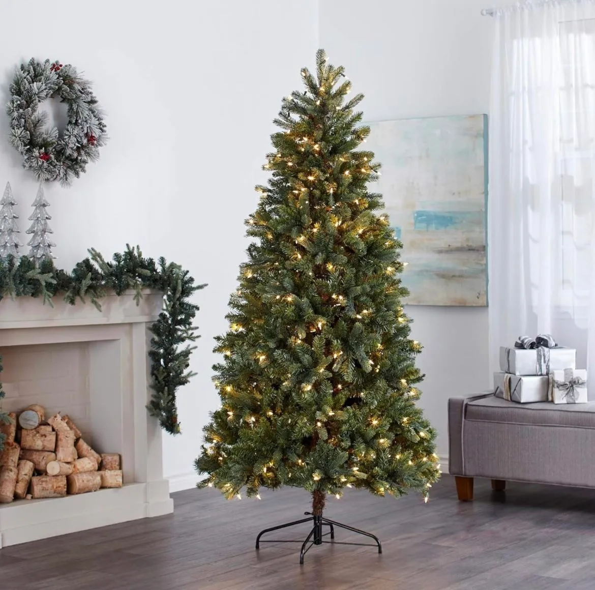 6.5ft Pine Tips Pre-lit Christmas Tree