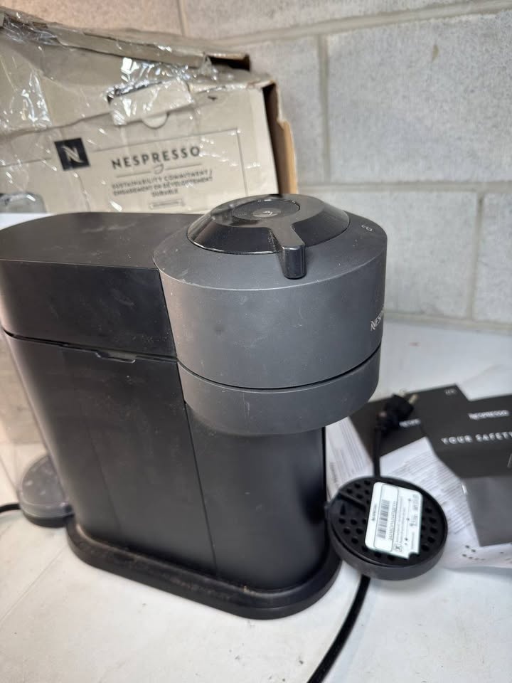 Nespresso Vertuo Next Coffee and Espresso Machine - photo 4