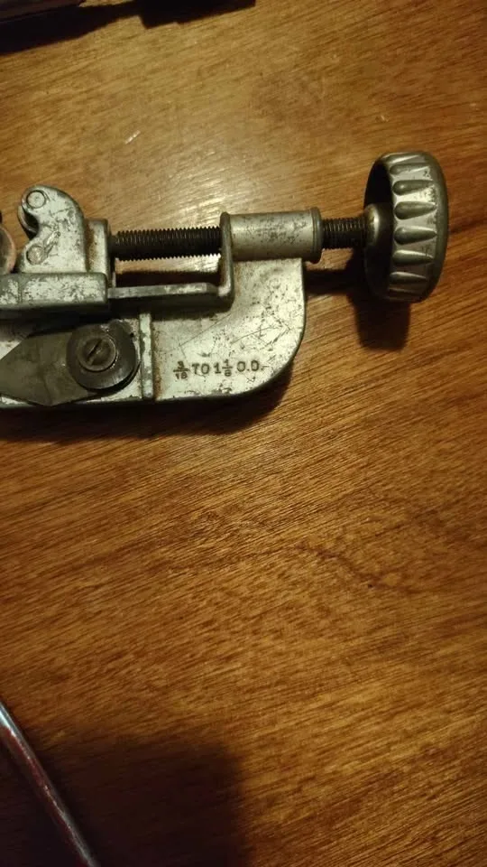 Vintage Chicago pipe cutter image indicator(2)