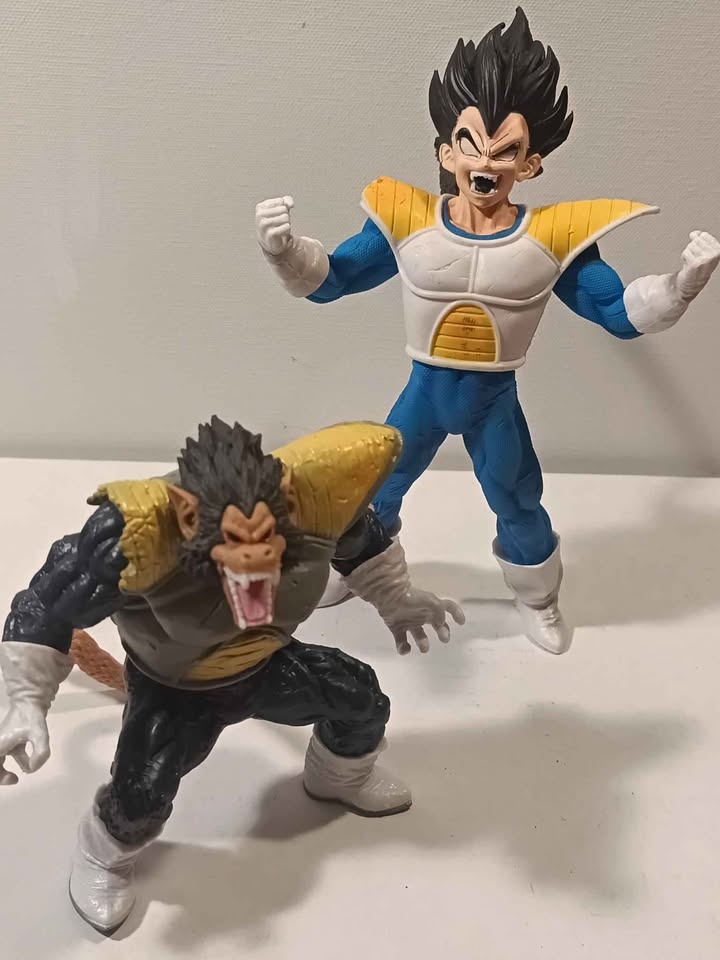 Beast Vegeta dragon Ball z - photo 2
