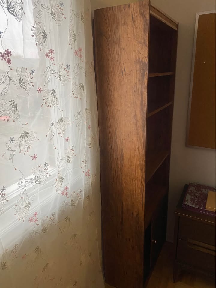 Set of 2 tall bookshelves - photo 2