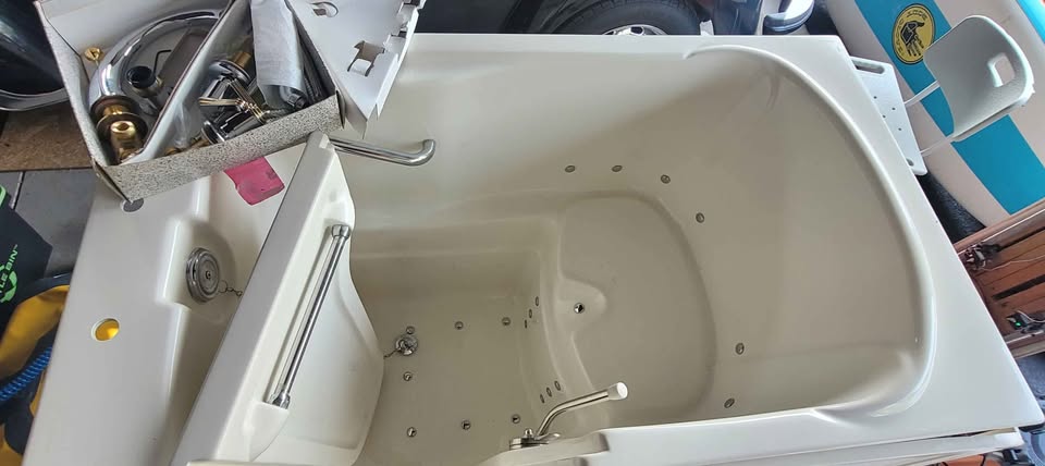 Walk in Tub - photo 2