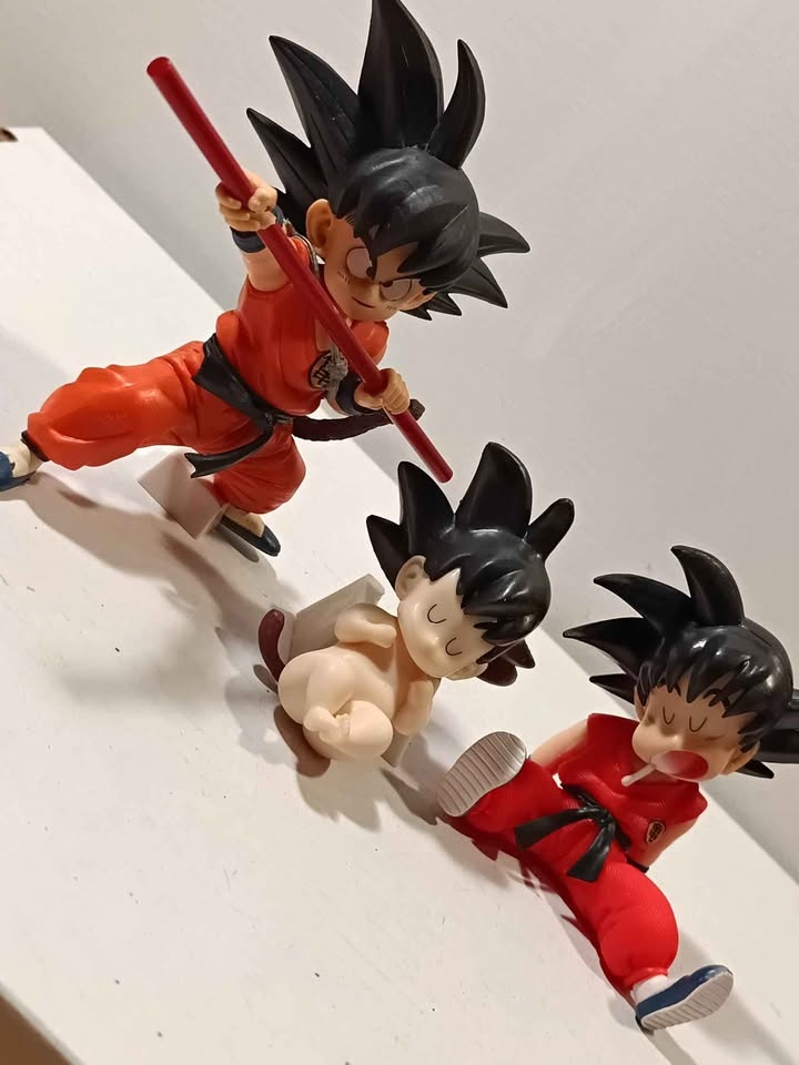 Sleeping Goku - photo 2