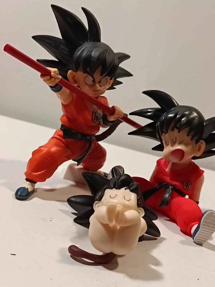 Sleeping Goku - photo 3