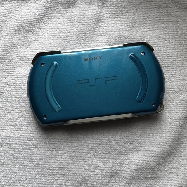PSP GO MODDED RESHELL