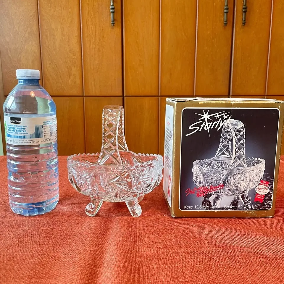 Annahütte Vintage Crystal Basket image indicator(6)