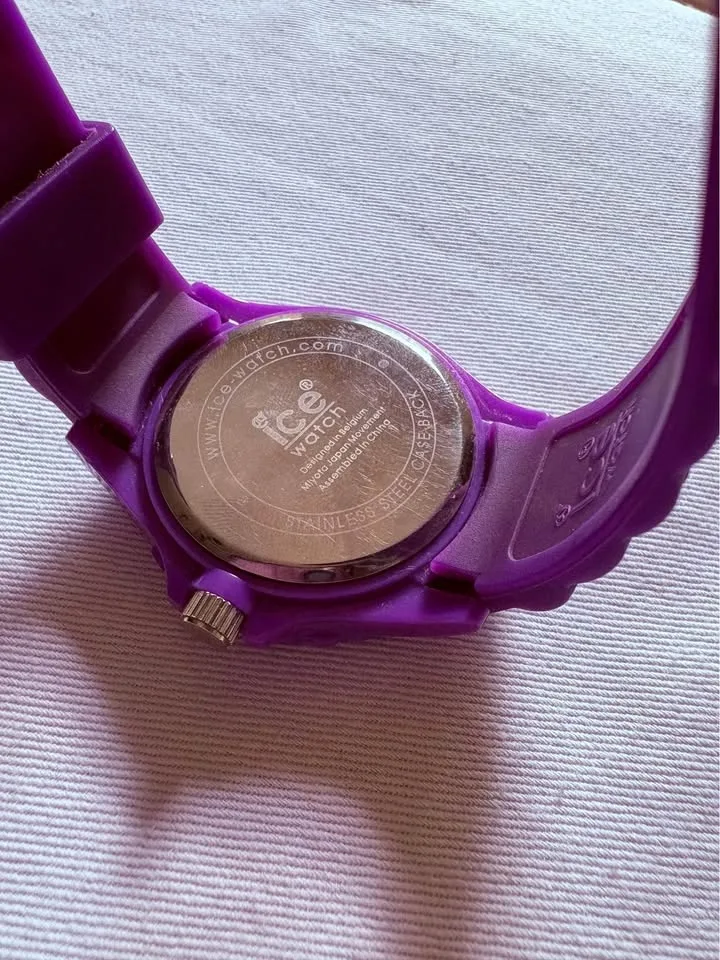 💜 Purple ICE Watch — Gift-Ready, Water-Resistant & New Battery! image indicator(3)