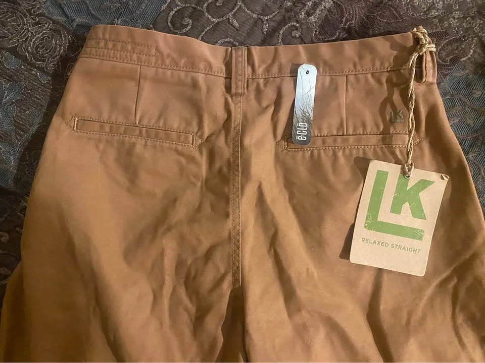 NEW with tags Men’s 30”x30” chino pants image indicator(2)