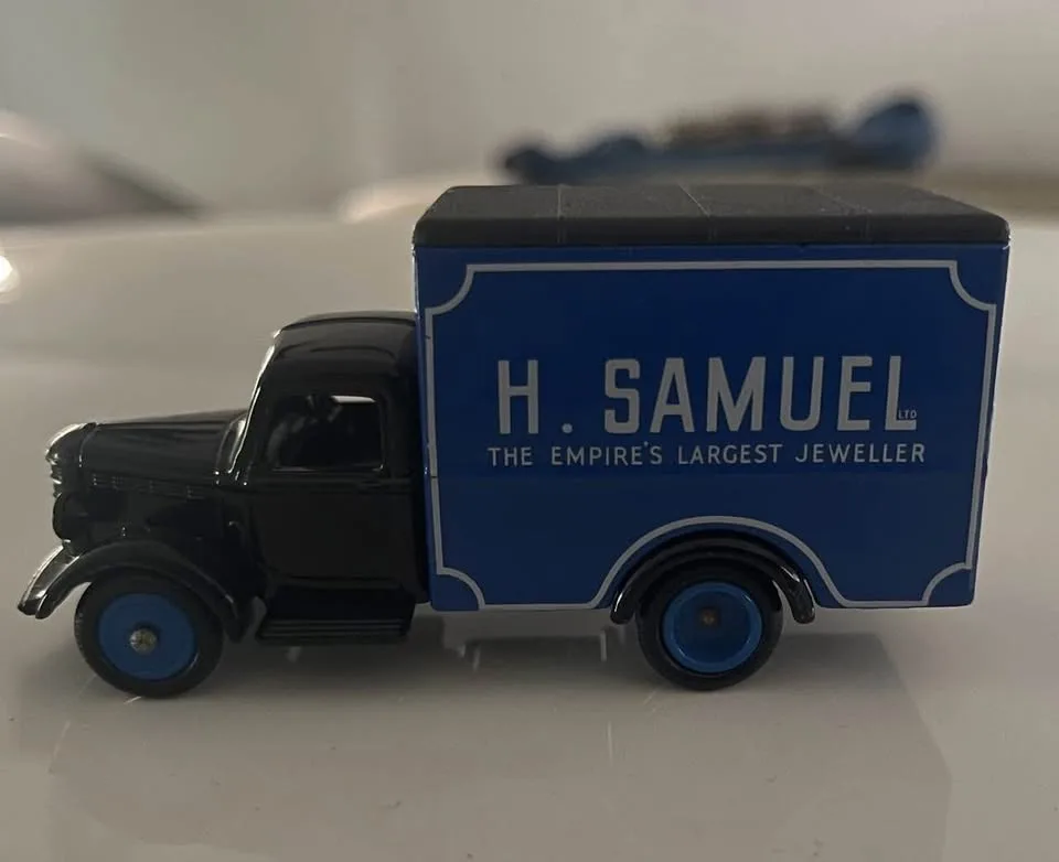 Bedford Die Cast image indicator(4)