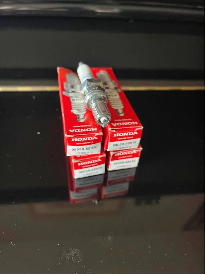 NGK SPARK PLUGS CR8EH-9