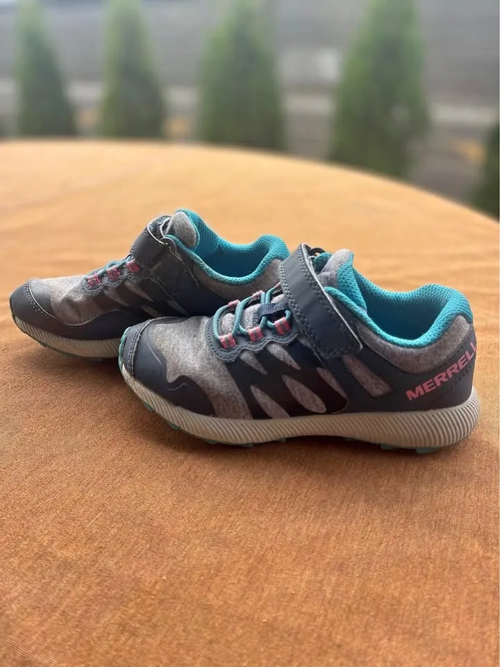 Kids Merrell Runners