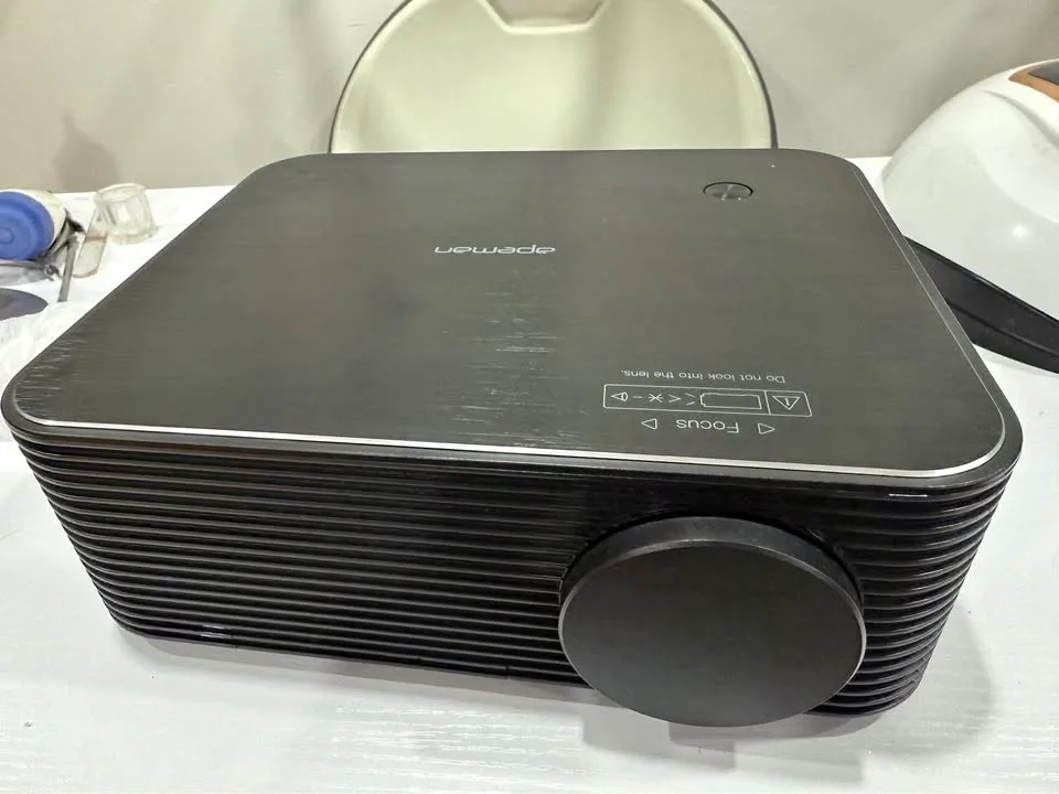 1080p Projector - Apeman