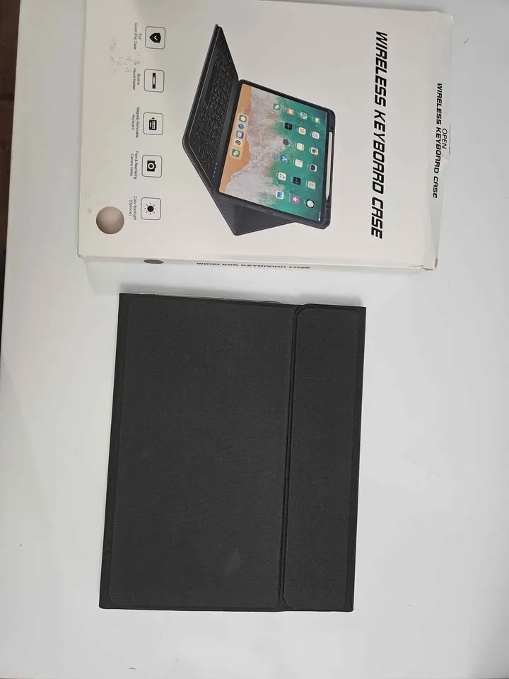 Magnetic keyboard with case for IPAD 13" image indicator(2)