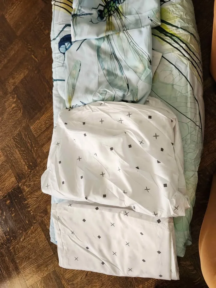 New Twin size light comforter + 2 pillow cover + fitted sheet + image indicator(6)