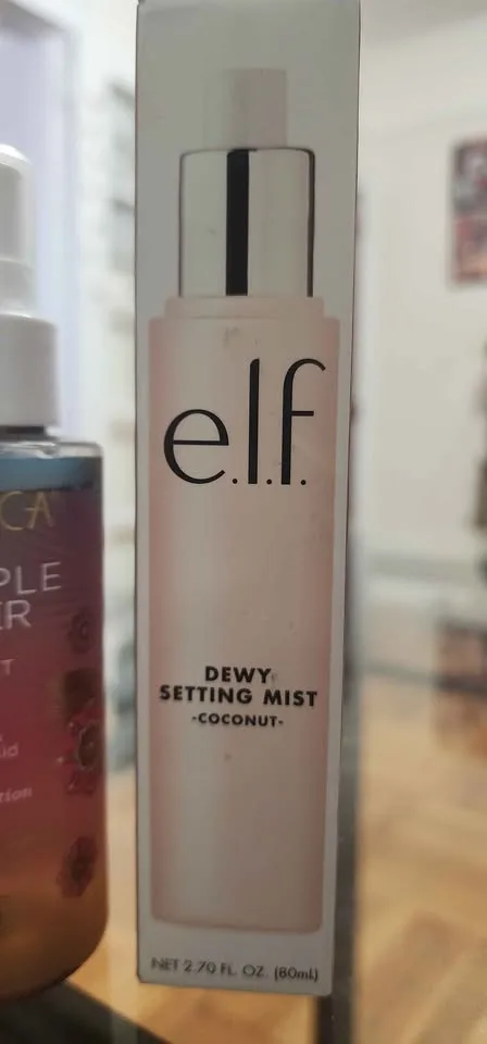 Pacifica & E.L.F cosmetics setting sprays image indicator(3)