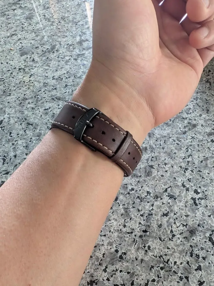 Timex dress watch with original receipt and gift box image indicator(2)