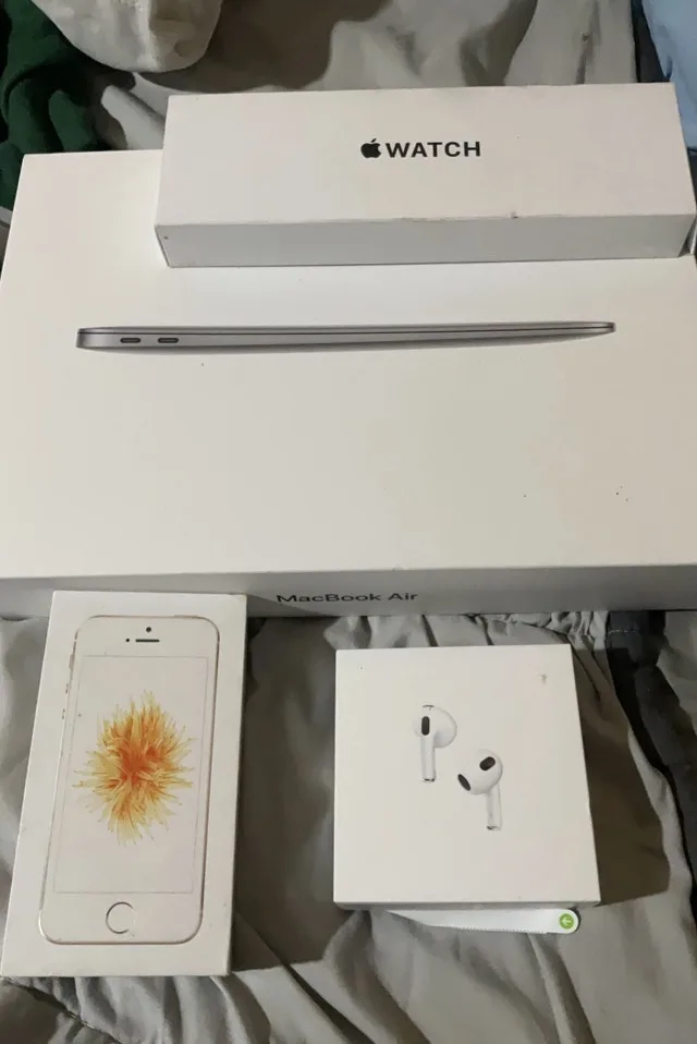 Apple Product Boxes
